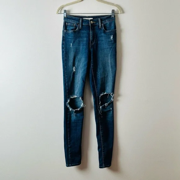 Levi’s 721 skinny high waisted jeans distressed - Picture 5 of 9